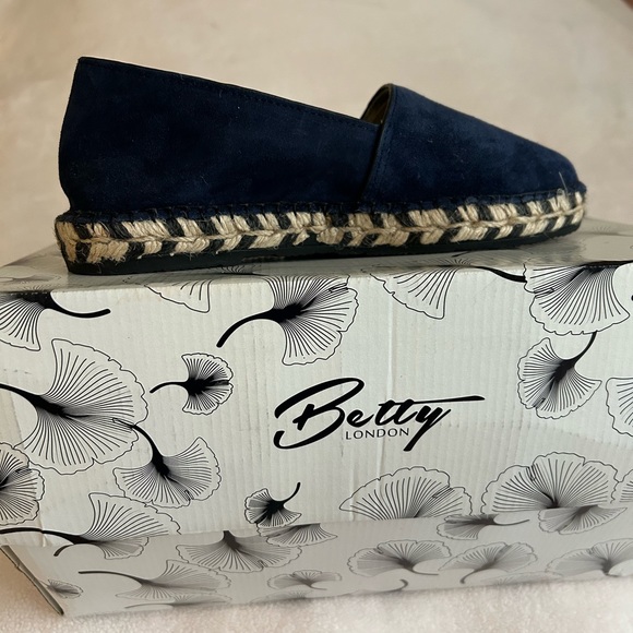 Betty London | handmade Spanish leather espadrilles | NIB NWT New | 36 UK 6 US - Picture 2 of 11